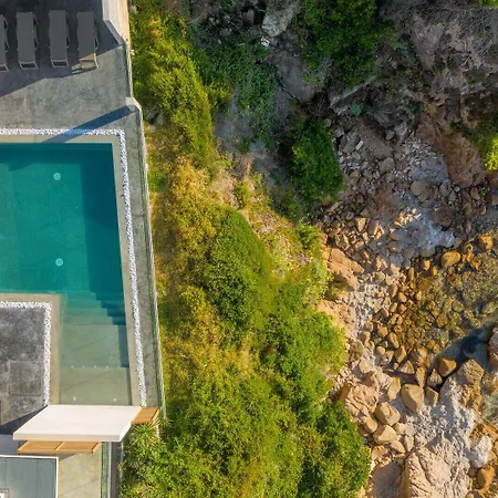 Le Jardin D'emile Hotell *