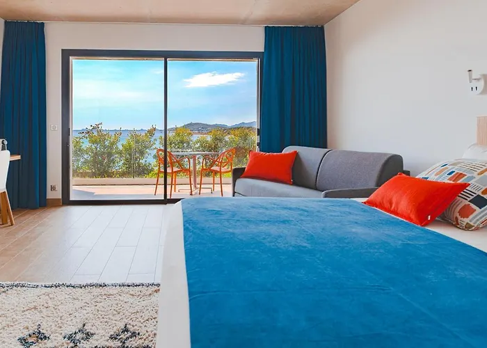 Отель Le Jardin D'emile Портисьо