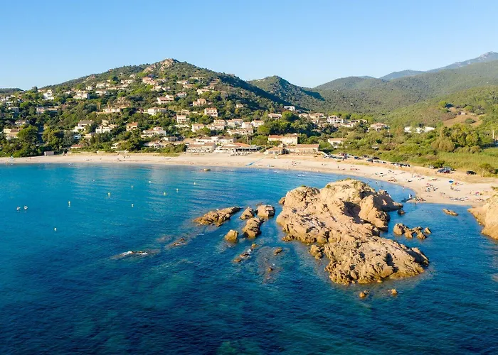 Le Jardin D'emile Отель