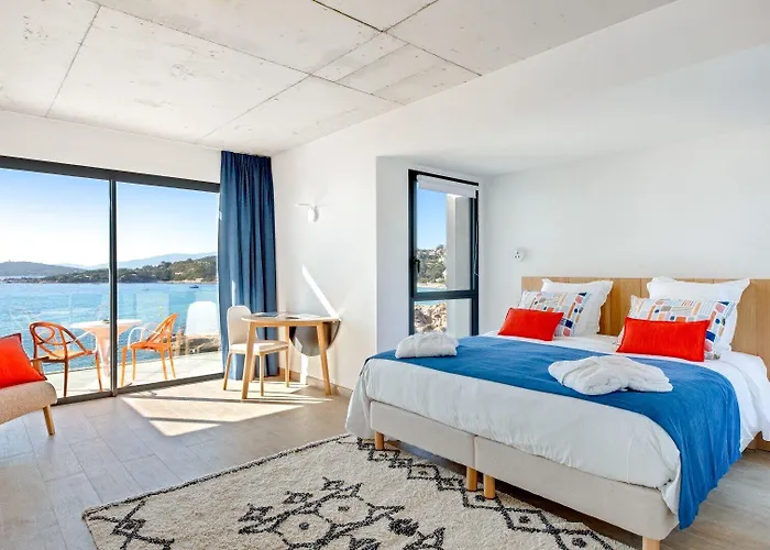 Le Jardin D'emile Отель